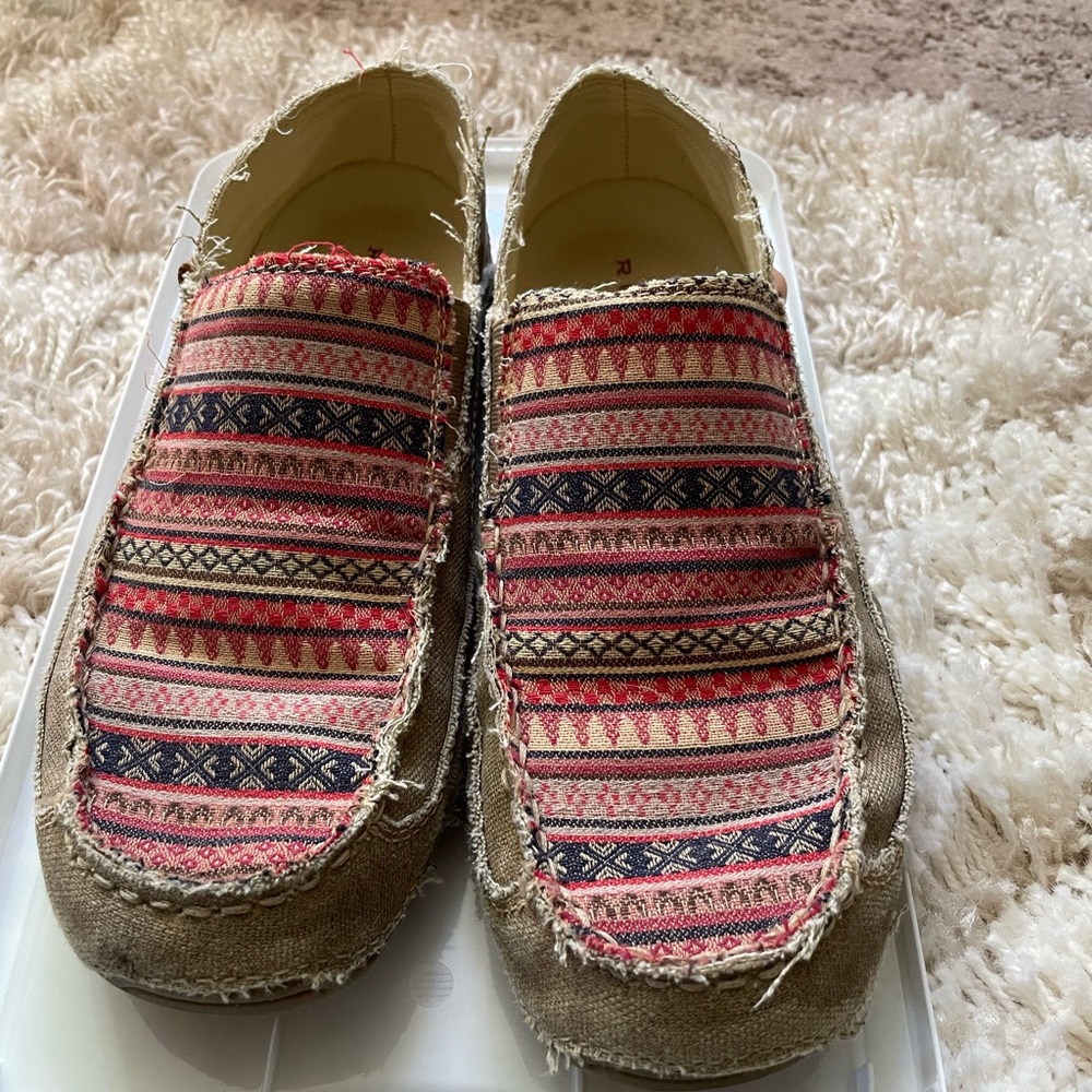 Roper Daisy Driving Mocs. Size 7.5